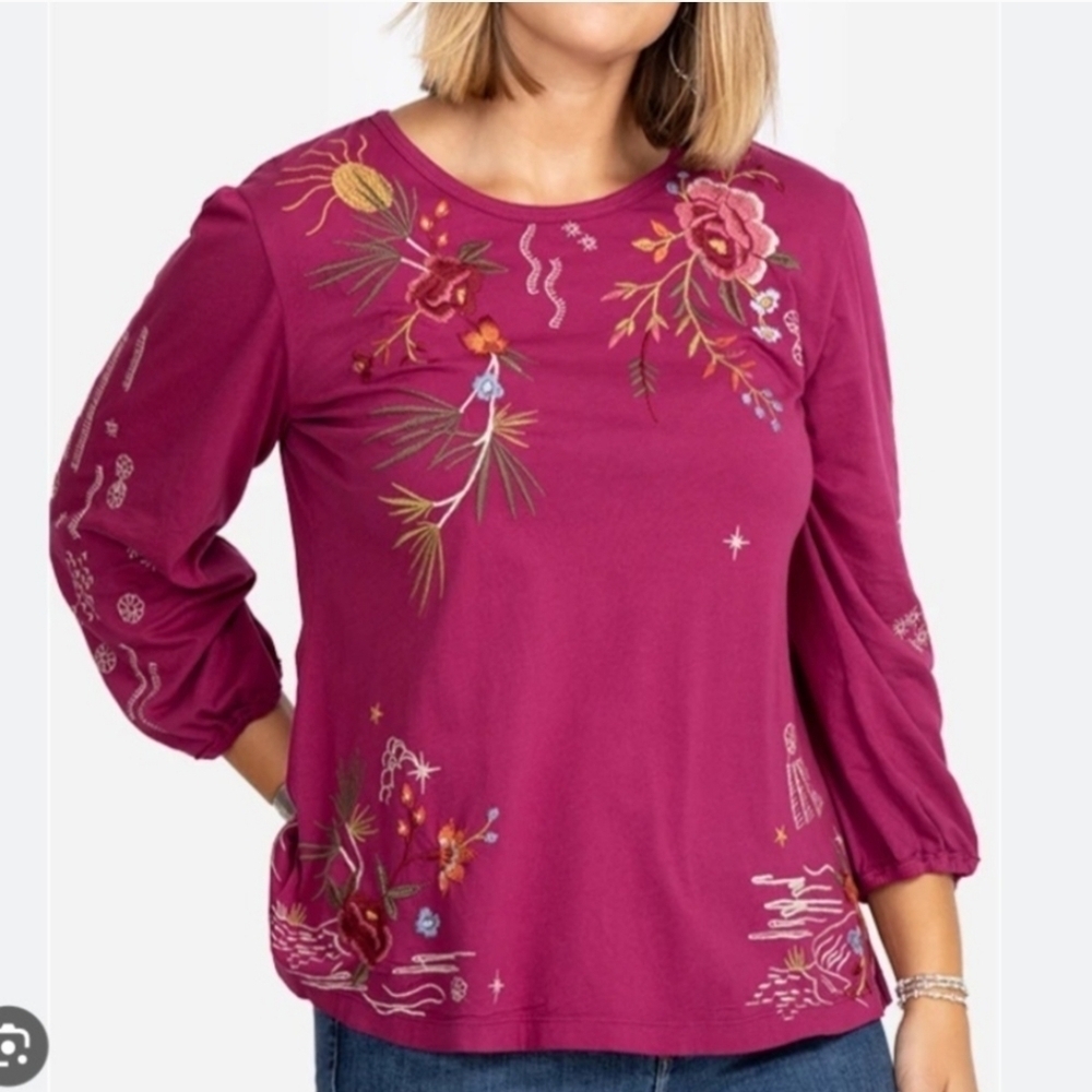 Johnny Was NWT Keone Puff Long Sleeve Tee Shirt Embroidered Floral Magenta